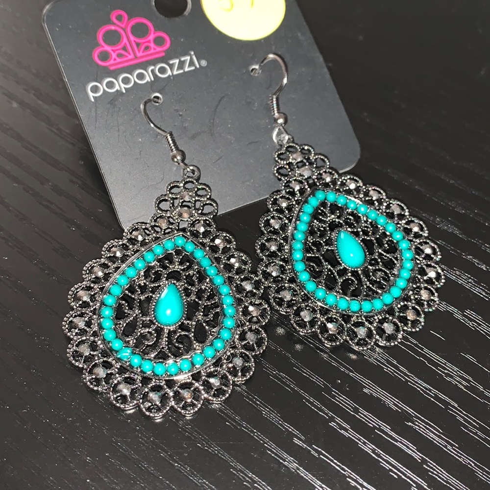 Paparazzi Teal Silver Teardrop Earrings 💙